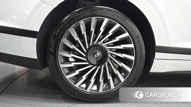 Hyundai Grandeur Hybrid (GN7) id 4729979 из Кореи 13