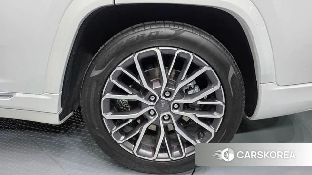 Jeep Grand Cherokee (WL) id 4976633 из Кореи 13