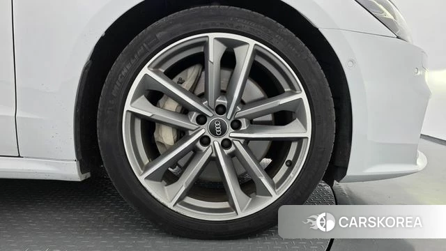Audi A7 (4K) id 4992681 из Кореи 13