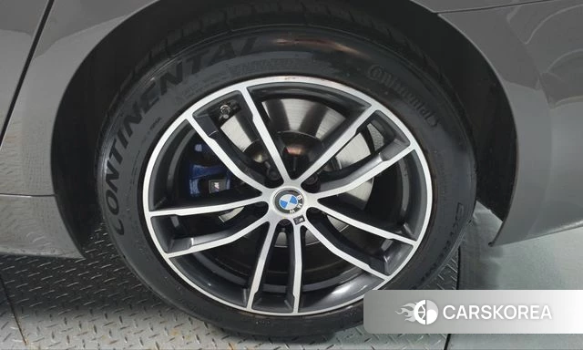 BMW 5 Series (G30) id 5013024 из Кореи 13