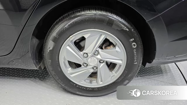 Hyundai The New Avante (CN7) id 5002304 из Кореи 13