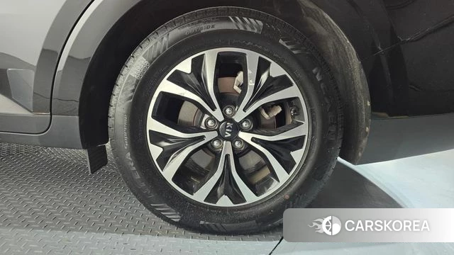 Kia Carnival 4th generation id 5023080 из Кореи 13
