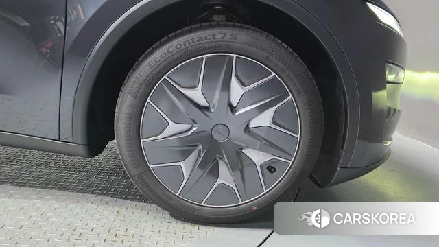Tesla Model Y id 4791776 из Кореи 13