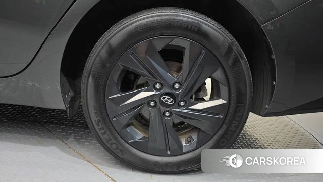 Hyundai Avante (CN7) id 4942078 из Кореи 13