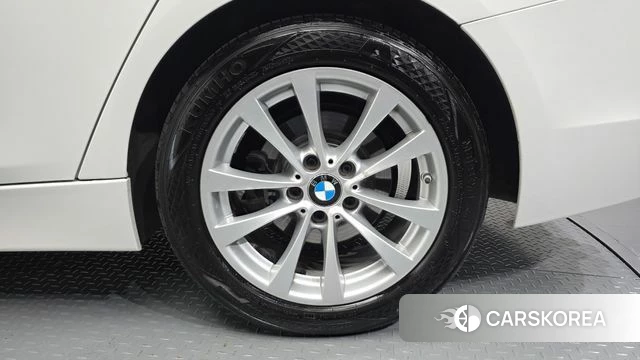 BMW 3 Series (F30) id 4924170 из Кореи 13