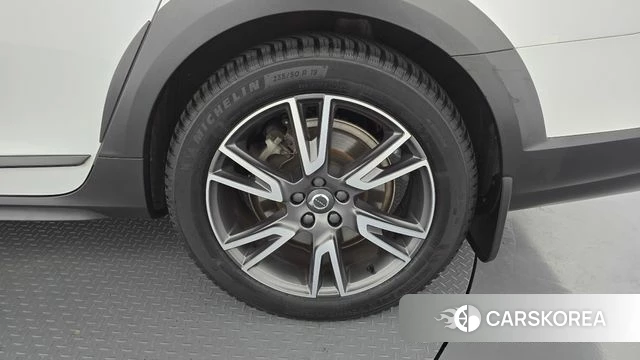 Volvo V90 Cross-Country id 5014120 из Кореи 13