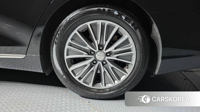 Hyundai Grandeur IG Hybrid id 4952993 из Кореи 13