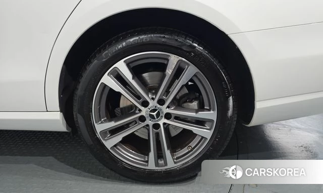 Mercedes-Benz E-Class W213 id 4976742 из Кореи 13