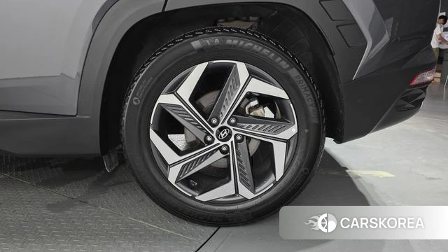 Hyundai Tucson (NX4) id 4976367 из Кореи 13