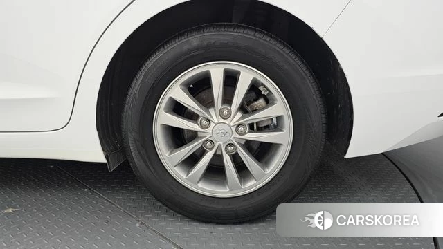 Hyundai The New Avante AD id 4732643 из Кореи 13