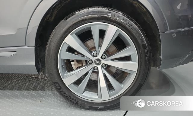 Audi Q8 (4M) id 4942975 из Кореи 13