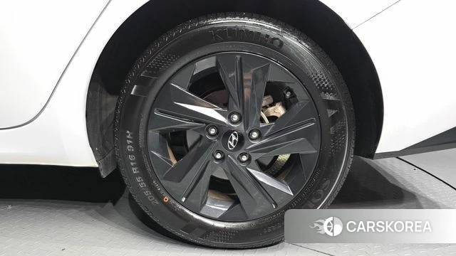 Hyundai Avante (CN7) id 4636149 из Кореи 13