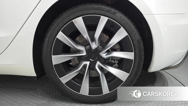 Tesla Model 3 id 4783303 из Кореи 13