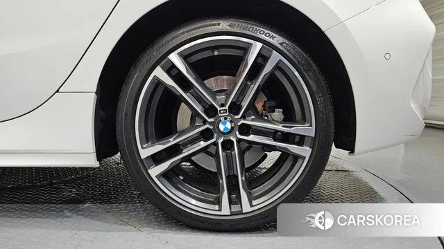 BMW 1 Series (F40) id 5026688 из Кореи 13