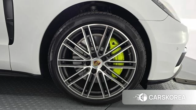 Porsche Panamera (971) id 4918781 из Кореи 13