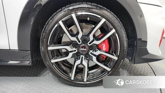 Mini Cooper S 4th Generation id 4743861 из Кореи 13