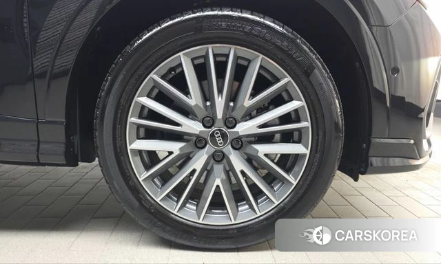 Audi Q3 (F3) id 5001722 из Кореи 13