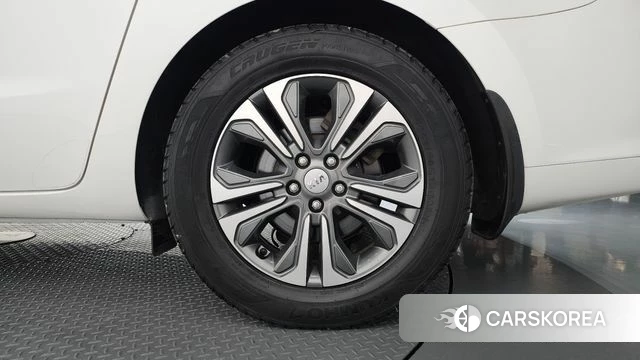 Kia The New Carnival id 5023482 из Кореи 13