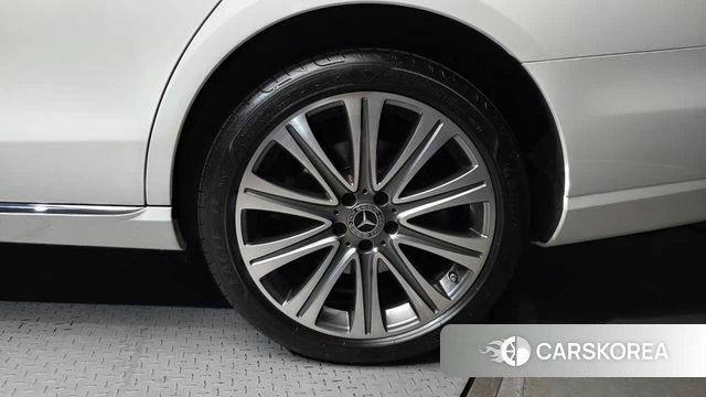 Mercedes-Benz E-Class W213 id 4935331 из Кореи 13