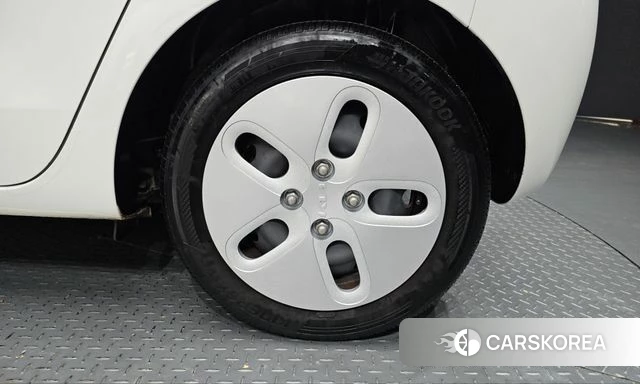 Kia The New Kia Ray id 4996633 из Кореи 13