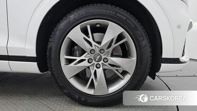 Genesis GV70 id 4917627 из Кореи 13