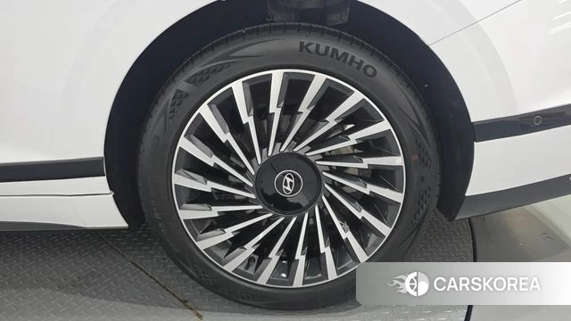 Hyundai Grandeur (GN7) id 5015967 из Кореи 13