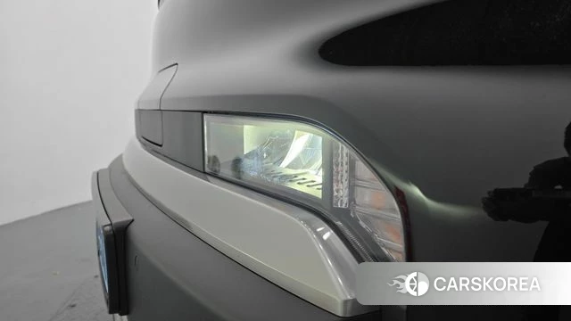 Kia PV5 id 5020728 из Кореи 14