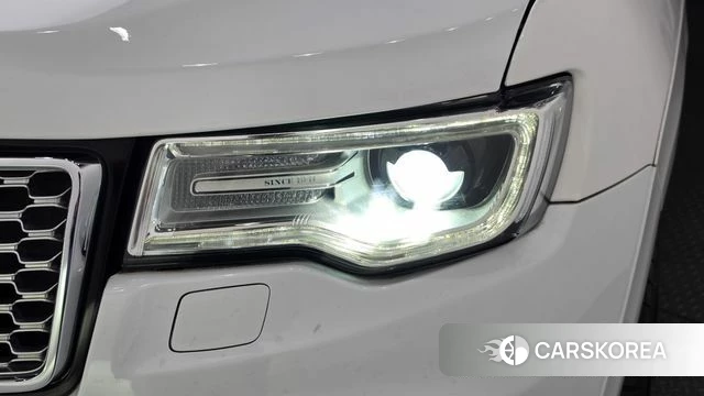Jeep Grand Cherokee id 5042020 из Кореи 14