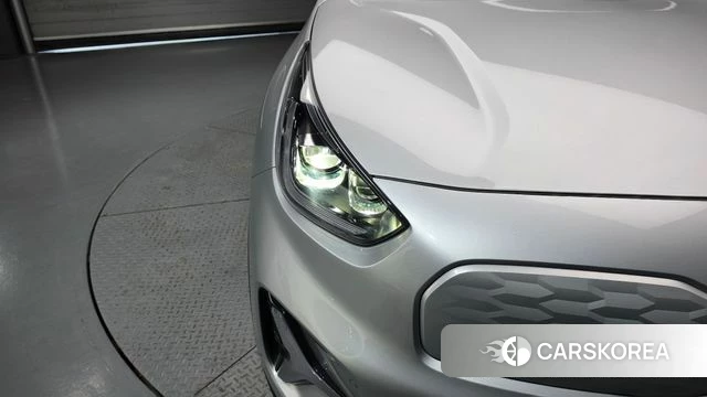 Kia Niro Plus id 5040379 из Кореи 14