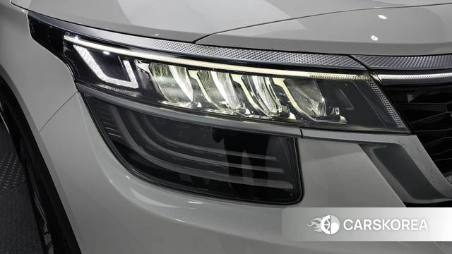 Kia Seltos id 5017617 из Кореи 14