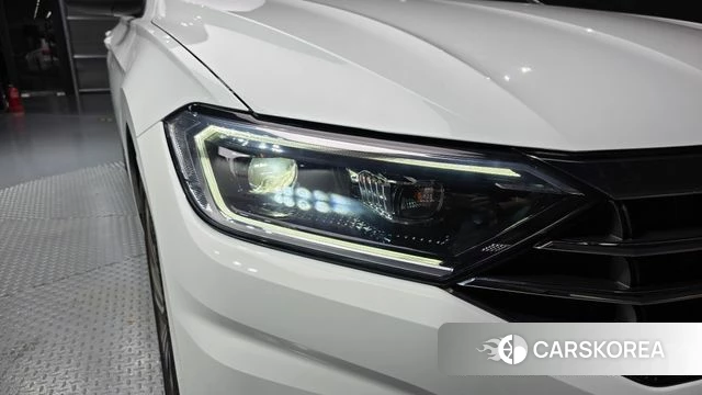 Volkswagen 7th Generation of Jetta id 4942780 из Кореи 14