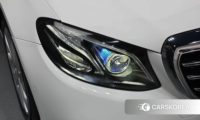 Mercedes-Benz E-Class W213 id 4943458 из Кореи 15
