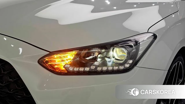 Hyundai Veloster (JS) id 4658330 из Кореи 14