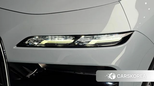 BMW 7 Series (G70) id 5016316 из Кореи 14