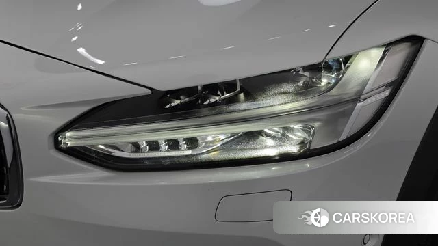 Volvo V90 Cross-Country id 5004186 из Кореи 14