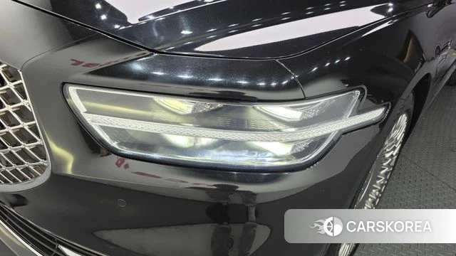 Genesis G90 id 4960153 из Кореи 14