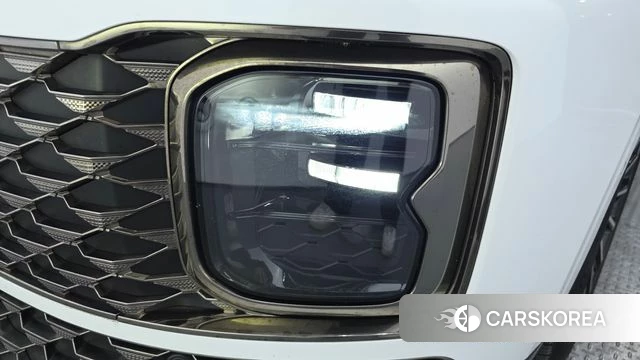 Hyundai Grandeur Hybrid (GN7) id 5011312 из Кореи 14