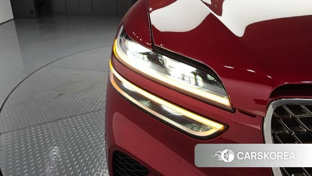 Genesis GV70 id 4996777 из Кореи 14