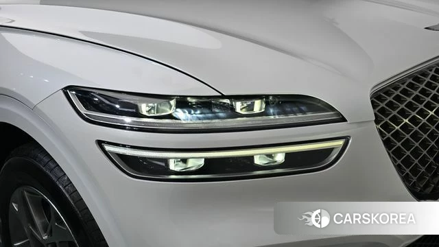 Genesis GV70 id 5040075 из Кореи 14