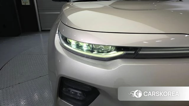 Kia Soul Booster EV id 5054316 из Кореи 14