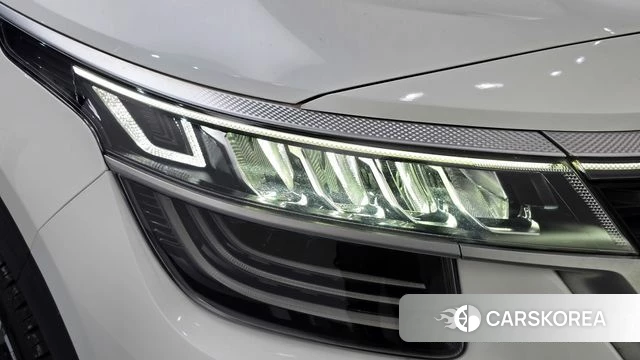 Kia Seltos id 4998141 из Кореи 14