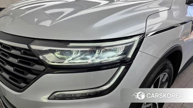 Renault Korea (Samsung) The New QM6 id 4985751 из Кореи 14