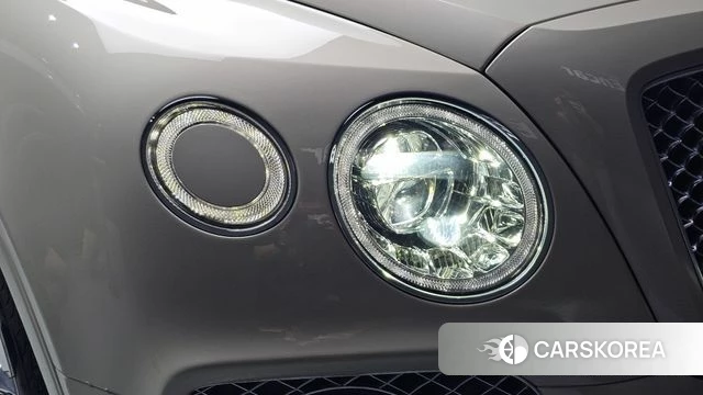 Bentley Bentayga id 4937611 из Кореи 14