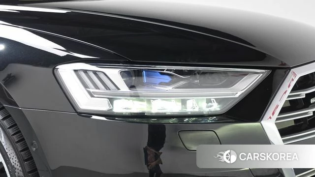 Audi A8 (D5) id 4987124 из Кореи 14