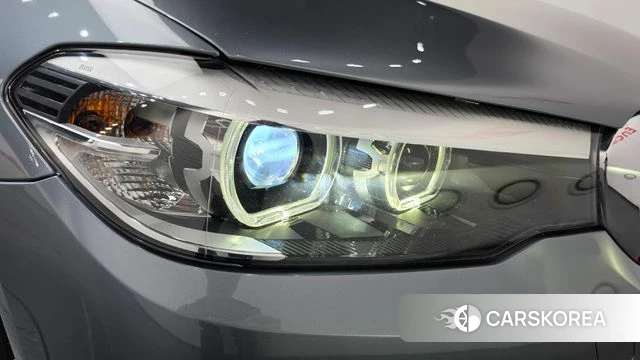 BMW 5 Series (G30) id 5035476 из Кореи 14