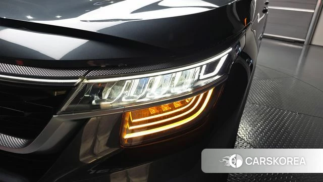 Kia Seltos id 4936028 из Кореи 14