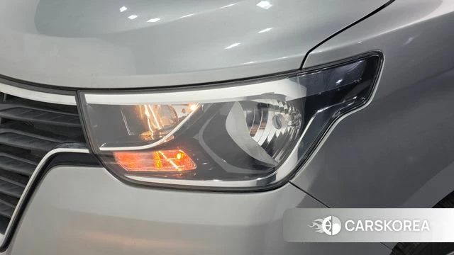 Hyundai The New Grand Starex id 5048298 из Кореи 14