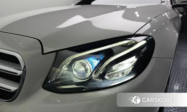 Mercedes-Benz E-Class W213 id 5023798 из Кореи 14