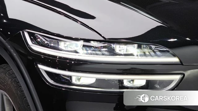 Genesis GV70 id 5028325 из Кореи 14