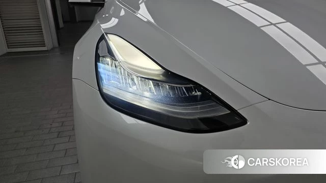 Tesla Model Y id 4550671 из Кореи 14